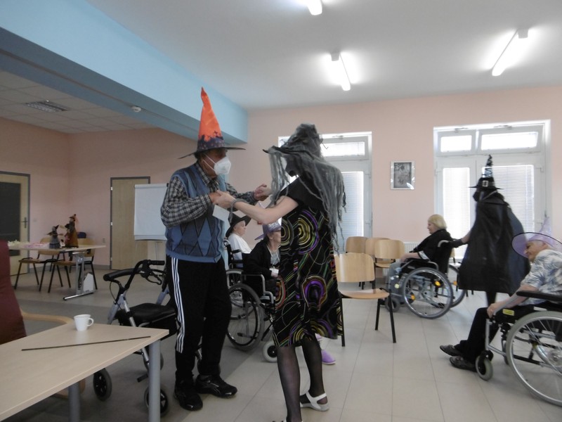 Čarodějnický rej (34)