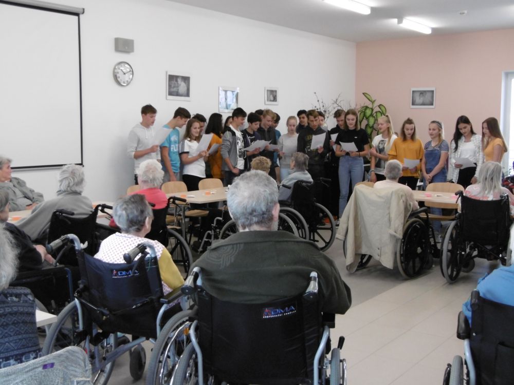 Oslava Dne seniorů - křest kozí rodinky 2