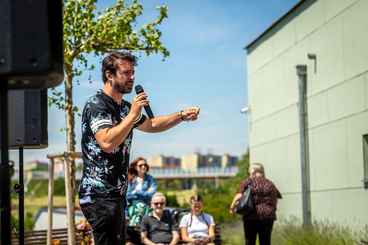 Zahradní slavnost - obrázek 3