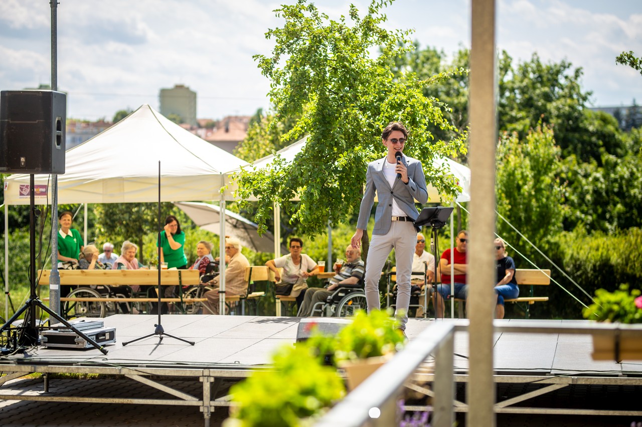 Zahradní slavnost - obrázek 19