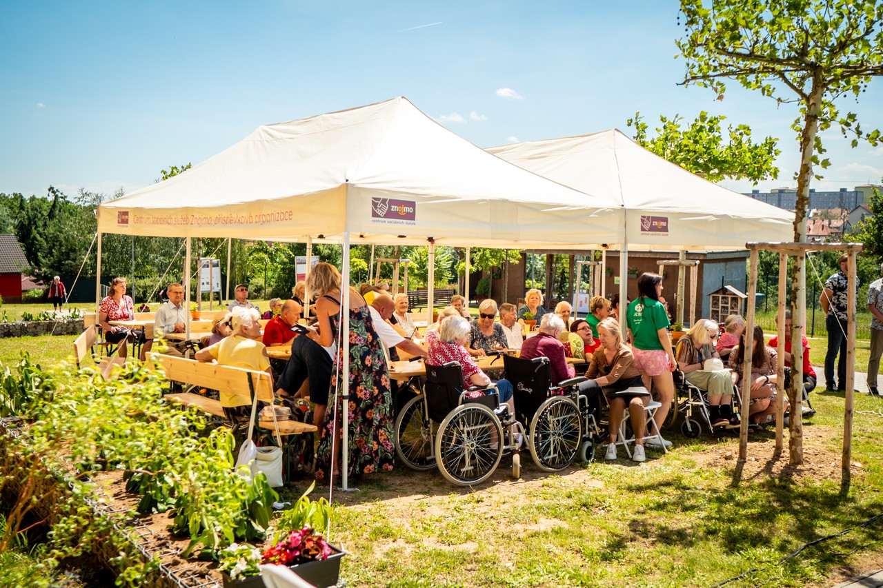 Zahradní slavnost - obrázek 47